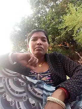 Snapshot of Jivika_Jaiswal chatting on November 15, 11:25 am Jivika Jaiswal online show from November 15, 11:25 am