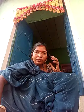 Snapshot of Jivika_Jaiswal chatting on October 16, 2:20 am Jivika Jaiswal online show from October 16, 2:20 am