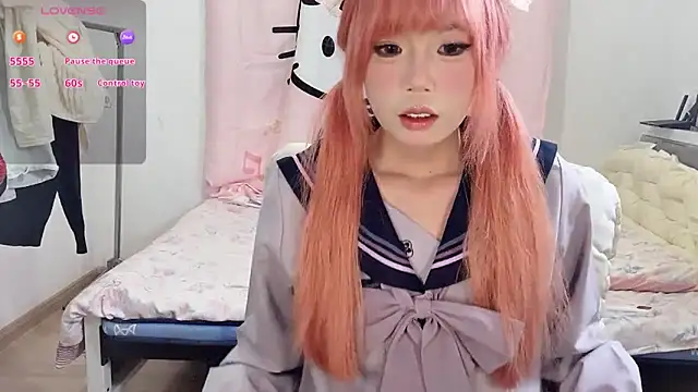 Snapshot of Angel77-Y chatting on September 10, 1:43 pm Angel77-Y online show from September 10, 1:43 pm