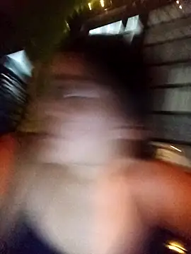 Snapshot of chloe_90 chatting on December 16, 12:04 am chloe 90 online show from December 16, 12:04 am