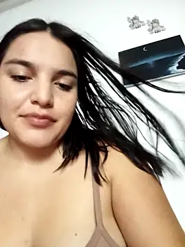 Snapshot of chloe_90 chatting on October 15, 11:35 pm chloe 90 online show from October 15, 11:35 pm