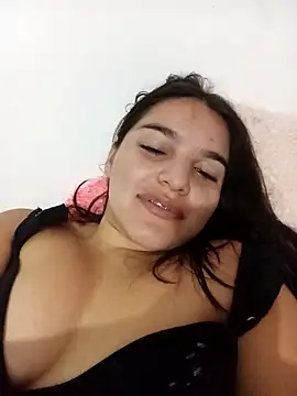 Snapshot of chloe_90 chatting on November 27, 11:38 pm chloe 90 online show from November 27, 11:38 pm