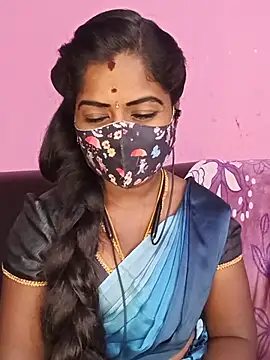 Snapshot of tamilammukuttyy chatting on May 17, 3:17 am tamilammukuttyy online show from May 17, 3:17 am