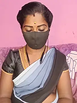 Snapshot of tamilammukuttyy chatting on May 21, 4:59 pm tamilammukuttyy online show from May 21, 4:59 pm
