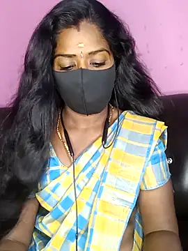 Snapshot of tamilammukuttyy chatting on November 10, 12:10 pm tamilammukuttyy online show from November 10, 12:10 pm