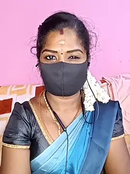 Snapshot of tamilammukuttyy chatting on November 26, 7:03 pm tamilammukuttyy online show from November 26, 7:03 pm