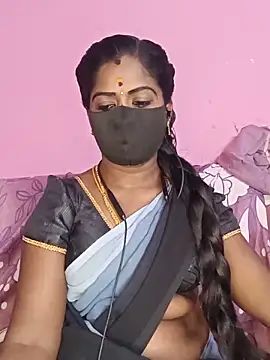 Snapshot of tamilammukuttyy chatting on May 21, 4:54 am tamilammukuttyy online show from May 21, 4:54 am