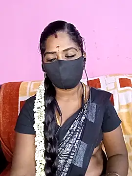 Snapshot of tamilammukuttyy chatting on November 16, 3:17 pm tamilammukuttyy online show from November 16, 3:17 pm