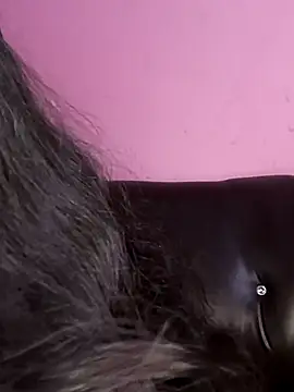 tamilammukuttyy online show from February 14, 7:30 am