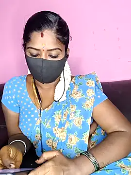 Snapshot of tamilammukuttyy chatting on September 29, 3:24 am tamilammukuttyy online show from September 29, 3:24 am