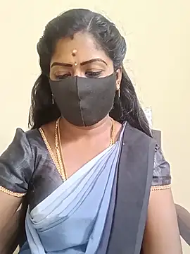 Snapshot of tamilammukuttyy chatting on June 11, 3:36 am tamilammukuttyy online show from June 11, 3:36 am