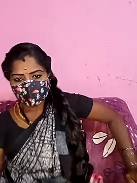 Snapshot of tamilammukuttyy chatting on May 13, 4:30 am tamilammukuttyy online show from May 13, 4:30 am