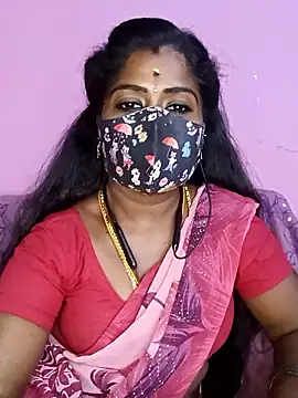 Snapshot of tamilammukuttyy chatting on May 22, 5:11 pm tamilammukuttyy online show from May 22, 5:11 pm