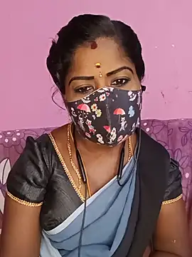 Snapshot of tamilammukuttyy chatting on May 17, 9:59 pm tamilammukuttyy online show from May 17, 9:59 pm