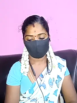 Snapshot of tamilammukuttyy chatting on November 12, 2:43 pm tamilammukuttyy online show from November 12, 2:43 pm