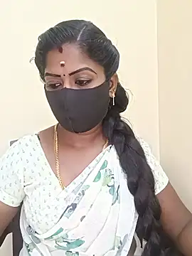 Snapshot of tamilammukuttyy chatting on June 12, 3:48 am tamilammukuttyy online show from June 12, 3:48 am