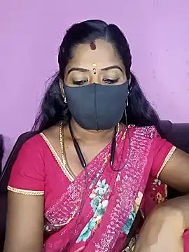 Snapshot of tamilammukuttyy chatting on October 22, 2:11 am tamilammukuttyy online show from October 22, 2:11 am