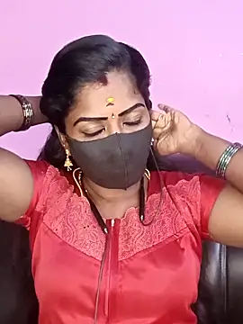 Snapshot of tamilammukuttyy chatting on April 30, 11:28 am tamilammukuttyy online show from April 30, 11:28 am