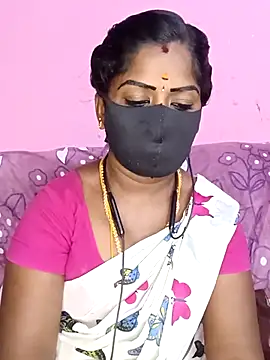 Snapshot of tamilammukuttyy chatting on May 15, 4:49 pm tamilammukuttyy online show from May 15, 4:49 pm