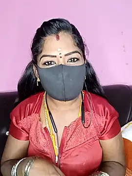 Snapshot of tamilammukuttyy chatting on November 28, 4:56 am tamilammukuttyy online show from November 28, 4:56 am