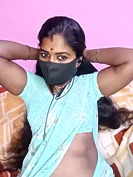 Snapshot of tamilammukuttyy chatting on November 21, 3:55 pm tamilammukuttyy online show from November 21, 3:55 pm