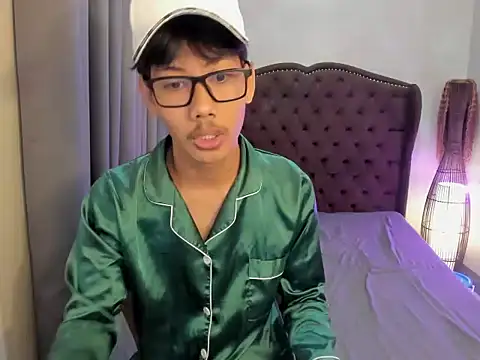 fucking hot2 online show from January 15, 2:48 am