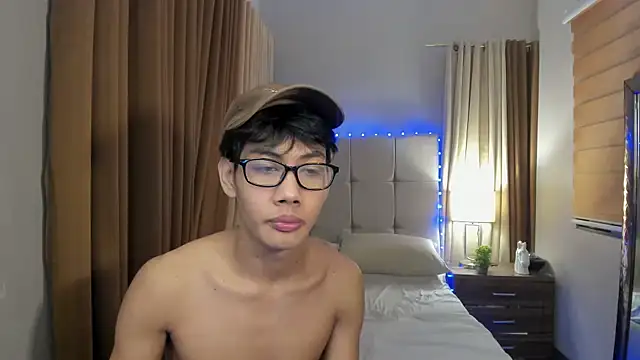 fucking hot2 online show from September 21, 9:31 pm