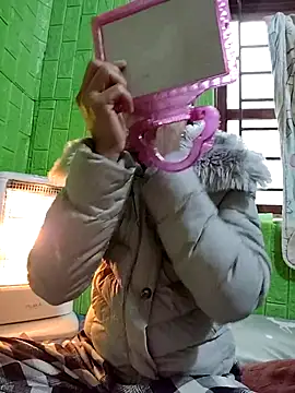 Tin tanny online show from January 12, 1:45 am