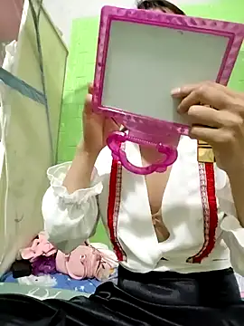 Tin tanny online show from November 1, 1:45 am