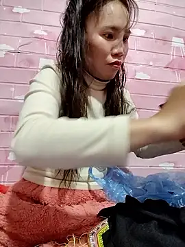 Tin tanny online show from February 9, 12:36 pm