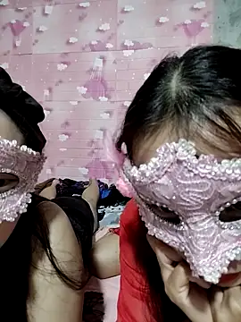 Tin tanny online show from October 13, 1:23 pm