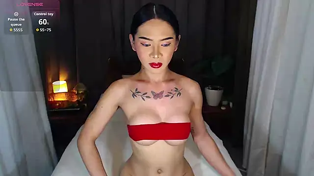Snapshot of MariaLucyJasminx chatting on August 1, 1:14 am MariaLucyJasminx online show from August 1, 1:14 am