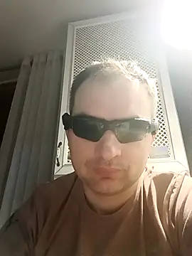 SummerArthur online show from September 17, 5:37 pm