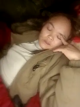 xinhxinhcute online show from December 14, 9:04 am