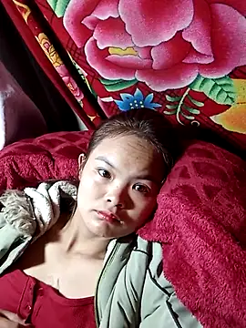 xinhxinhcute online show from December 3, 11:25 pm