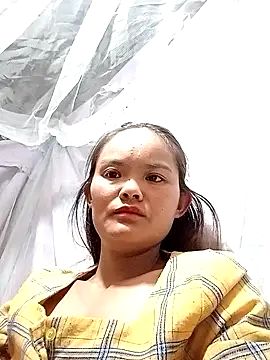 xinhxinhcute online show from September 28, 10:39 pm