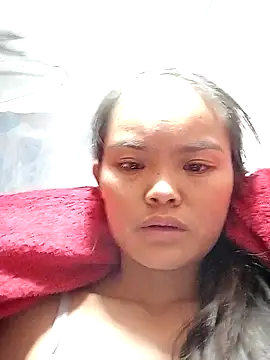 xinhxinhcute online show from November 3, 11:41 pm