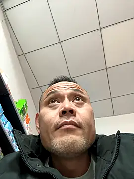 dajiba4718 online show from November 19, 1:44 pm