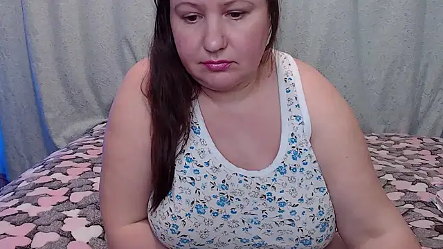 Dilfina online show from November 23, 1:15 am