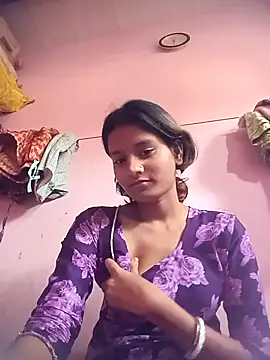 Hot Mayra  online show from November 3, 5:56 am