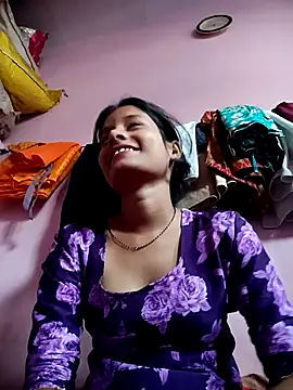 Hot Mayra  online show from October 19, 4:48 am