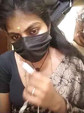 Snapshot of Nithiila chatting on February 21, 3:25 pm Nithiila online show from February 21, 3:25 pm