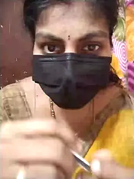 Snapshot of Nithiila chatting on September 26, 7:15 am Nithiila online show from September 26, 7:15 am