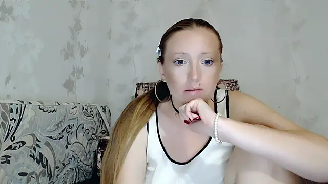 Snapshot of angelllsexy chatting on September 11, 6:19 pm angelllsexy online show from September 11, 6:19 pm