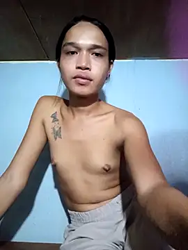 Snapshot of asiancum1212 chatting on October 2, 9:45 am asiancum1212 online show from October 2, 9:45 am