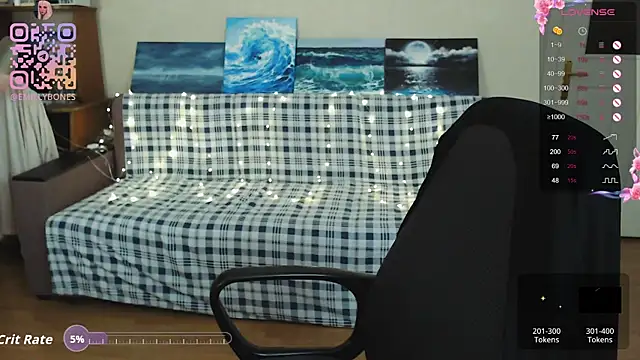 EmillyBones online show from September 18, 8:12 pm