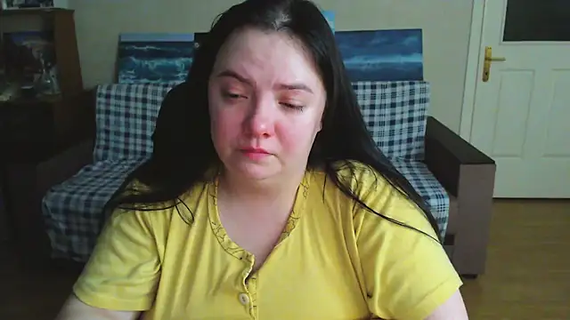 EmillyBones online show from November 23, 1:15 am