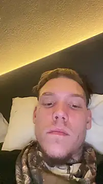 Duanennnn online show from November 5, 10:57 pm