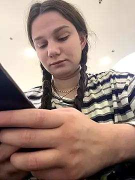 MiniVi online show from October 2, 6:28 am