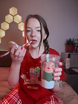 -Meowy- online show from December 14, 8:47 pm